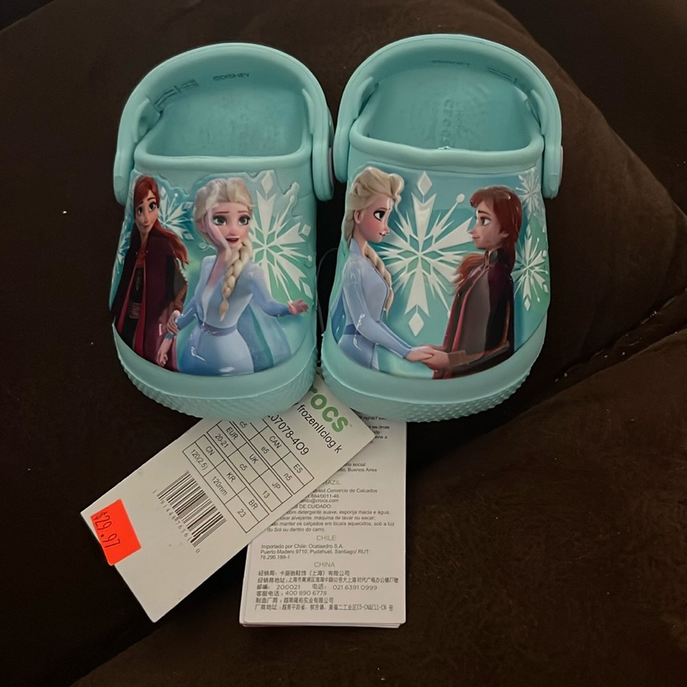 Frozen crocs